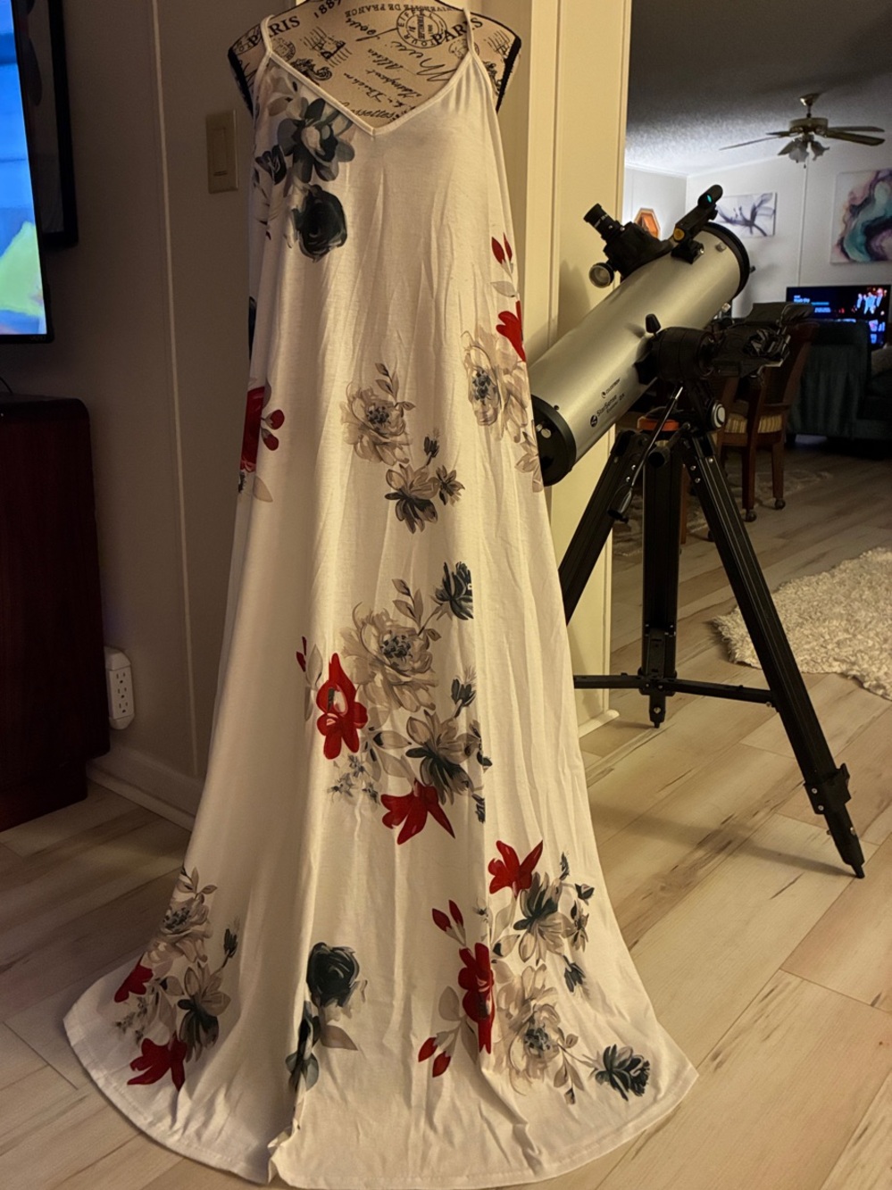 Hekka XXL White Floral Maxi Slip Dress with Red & Gray Flowers nwot